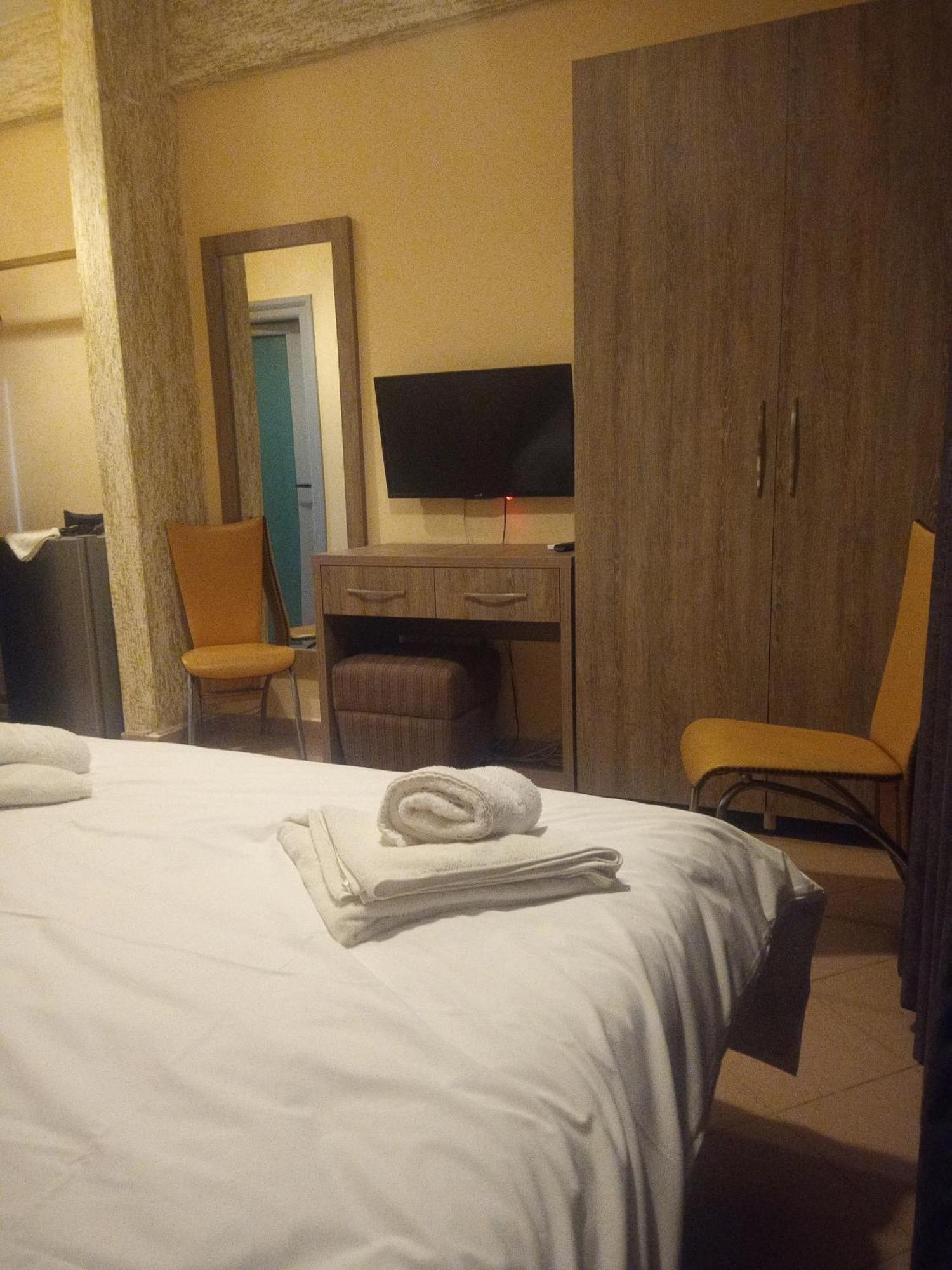 Prince Hotel Fier 3* Fier