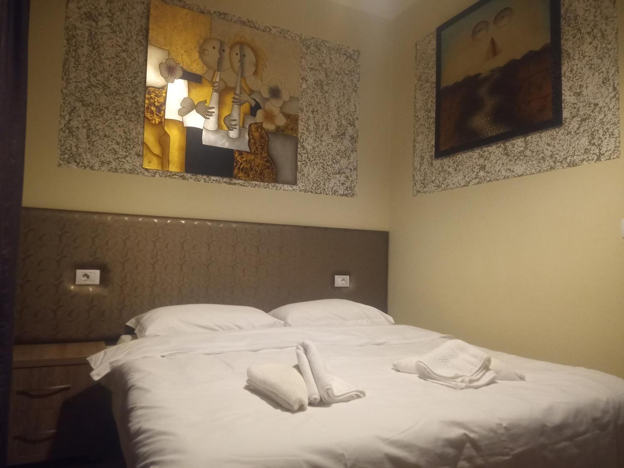 Prince Hotel Fier